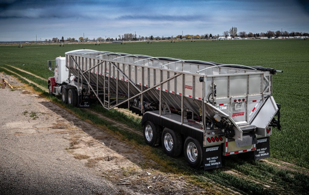 Spudnik Semi-Trailer being filled with potatoes
