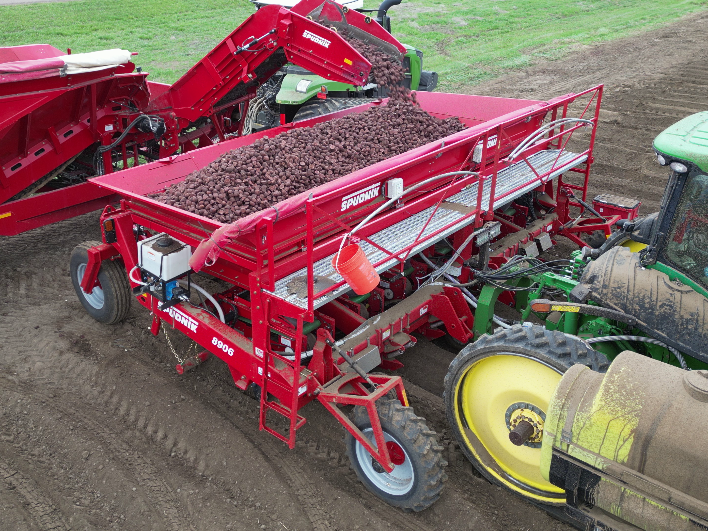 Farm-Maxx 3-Point Tractor Potato Harvester Model CPP-T, image size:2877x2157